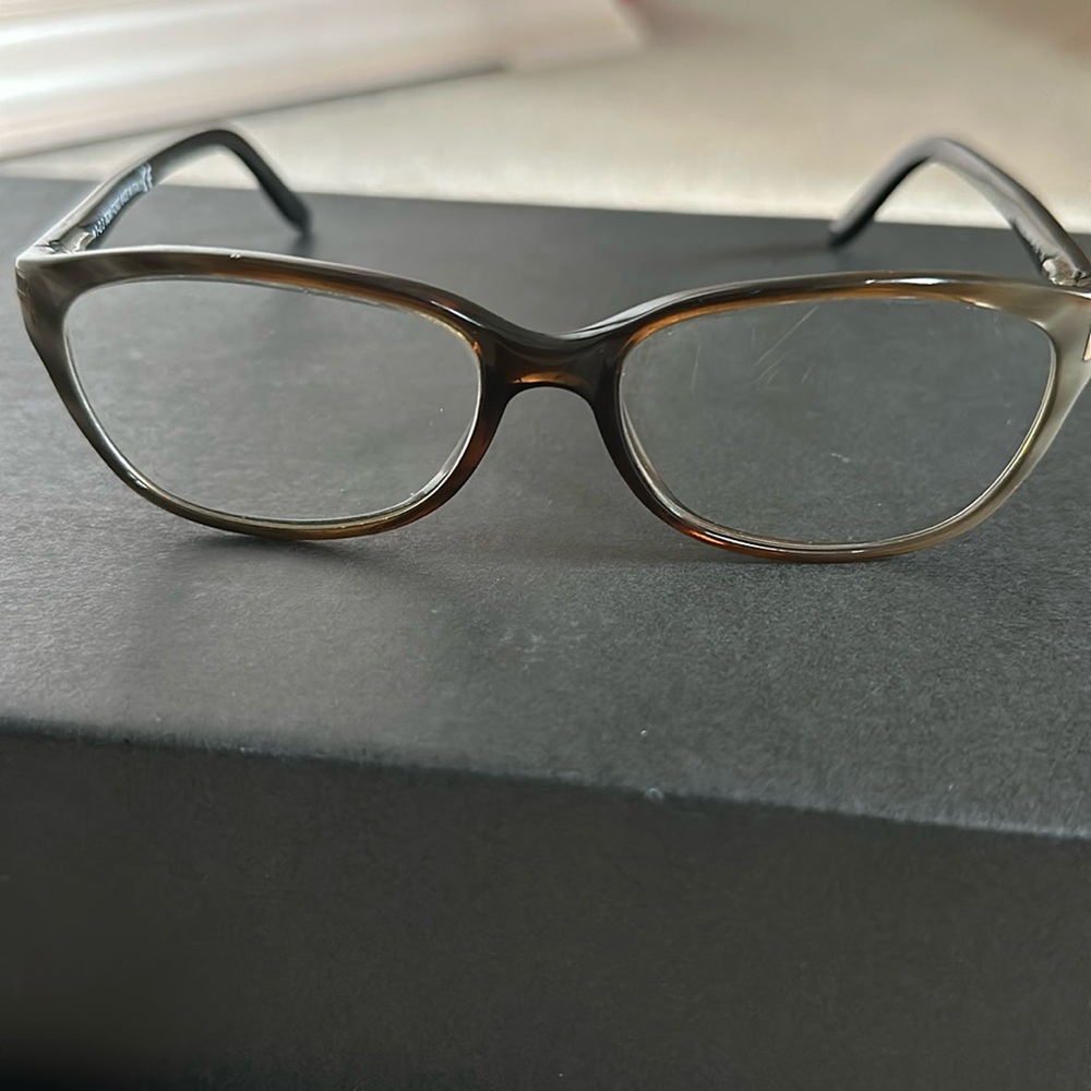 Tom Ford frames. Lenses are prescription(you will definitely need to change).